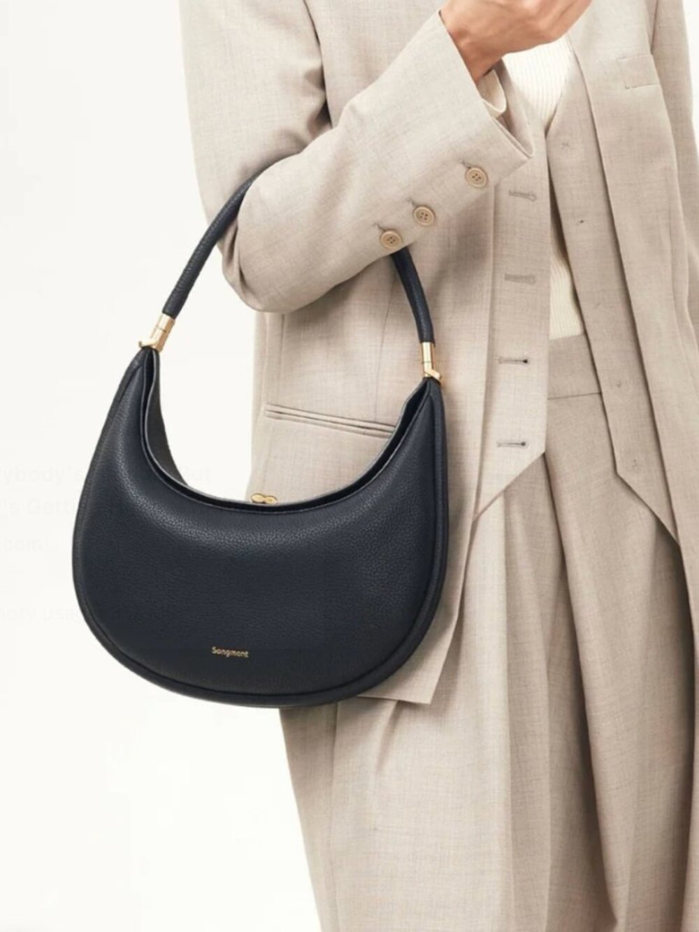 Songmont Luna Bag - Onyx 4-in-1 Crescent Bag